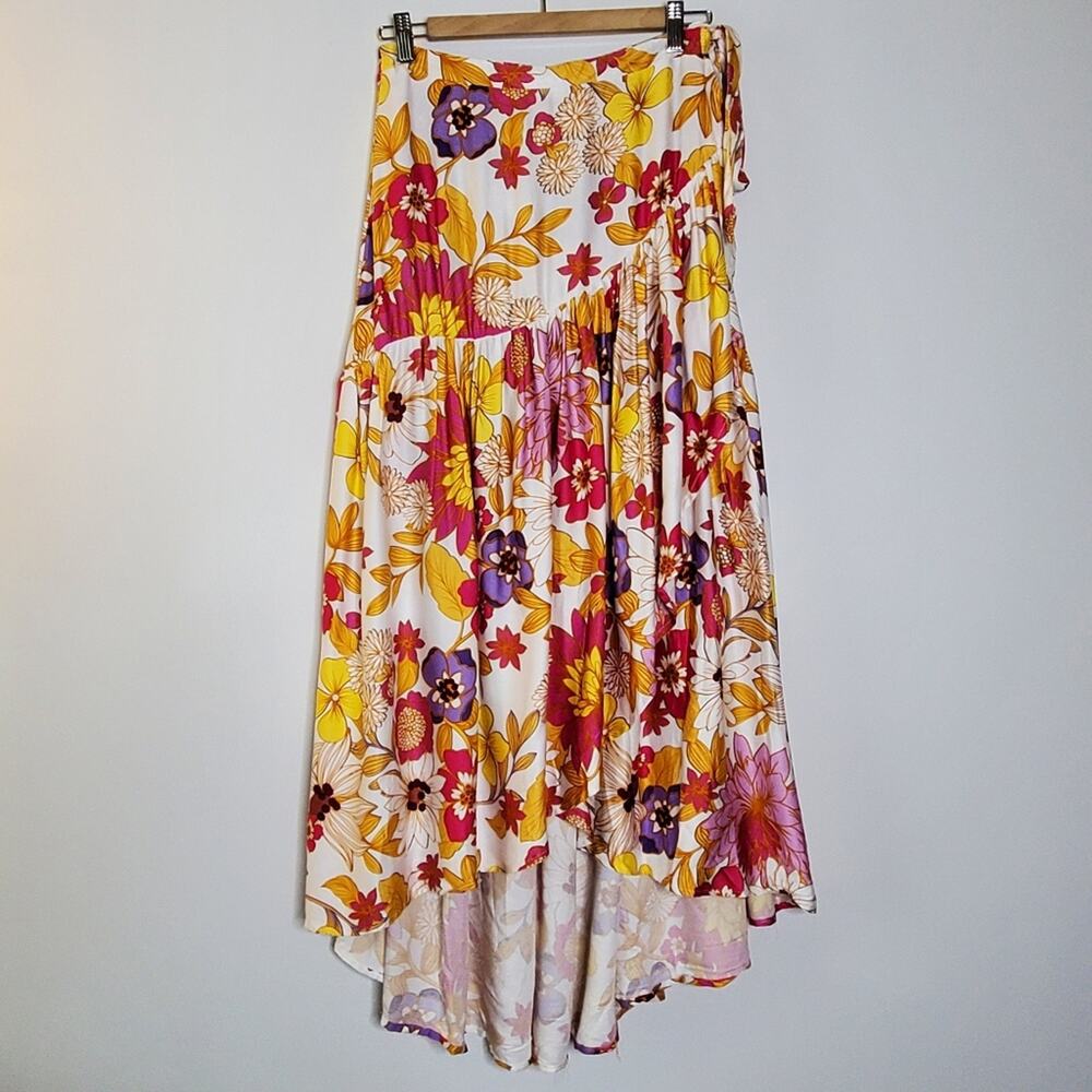 Cynthia Rowley bright Floral Tie waist wrap skirt Size Medium New with tags